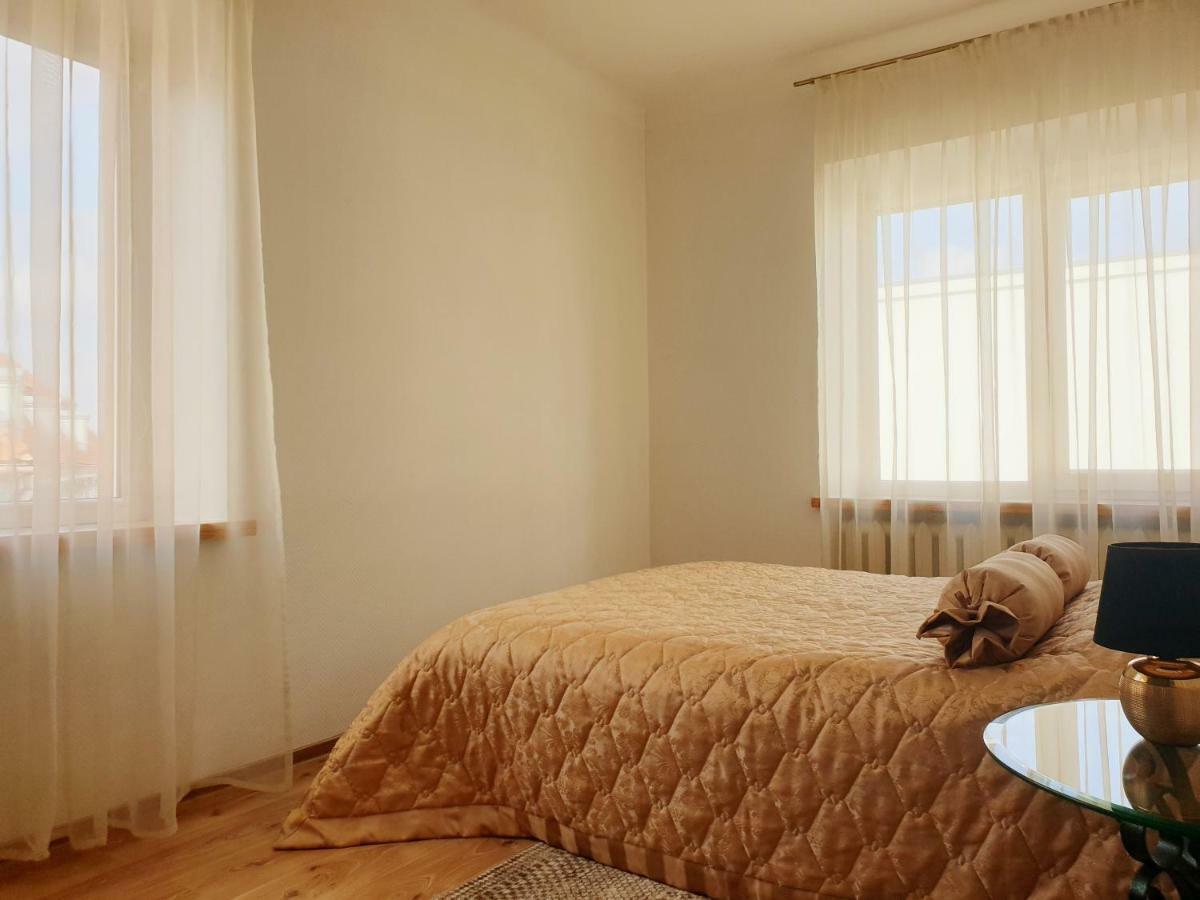 Cozy One Bedroom Apartment In Old Town Vilnius Dış mekan fotoğraf